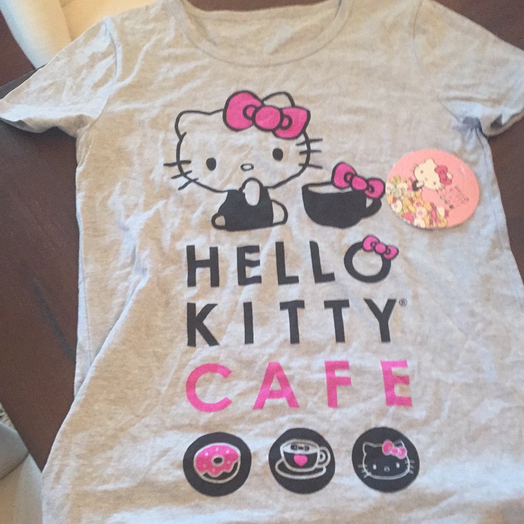 Hello Kitty T Shirt Brand New